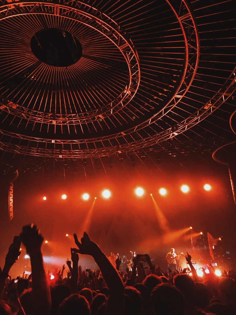 Tours of Note