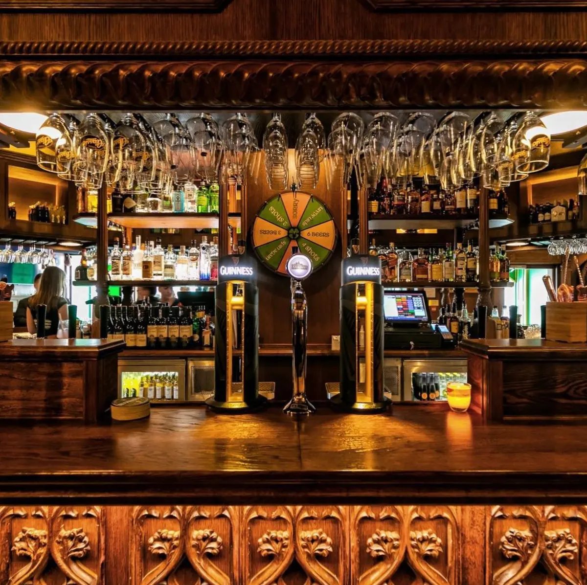 The Irishman Pub